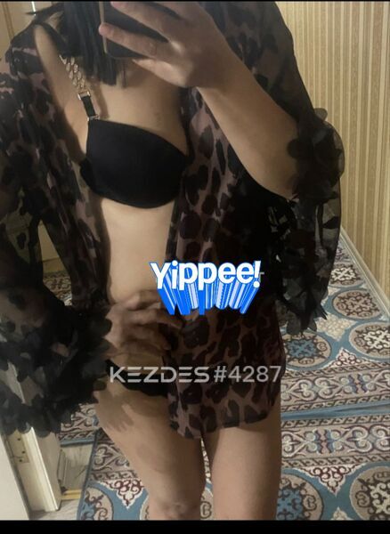 Maya Red eats Turkestan фото — 3